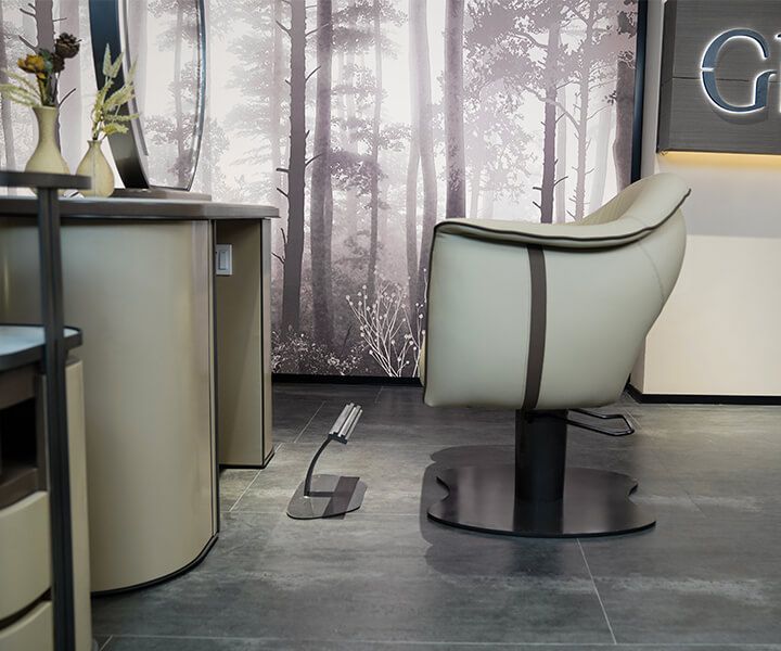 Glorall Salon Styling Chair TR5007 - GreenLife - Styling Chair