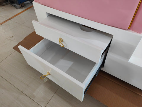 Modern Pedicure Chair